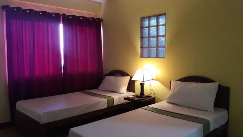 Lipa Bed & Breakfast Lipa City ภายนอก รูปภาพ