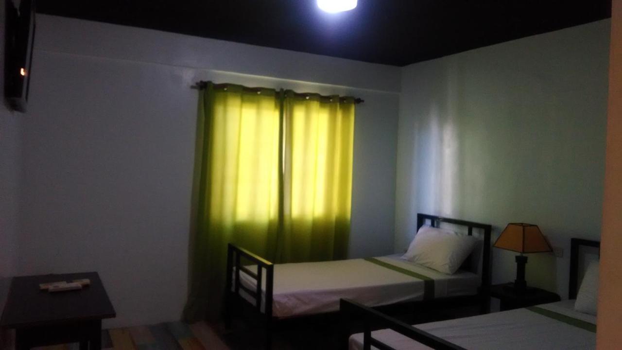 Lipa Bed & Breakfast Lipa City ภายนอก รูปภาพ